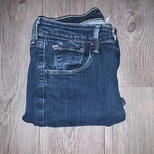 Levi jeans mid rise